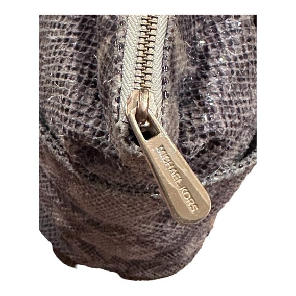 MK Soft stylish shoulder bag bag with side pockets - Picture 8 of 14